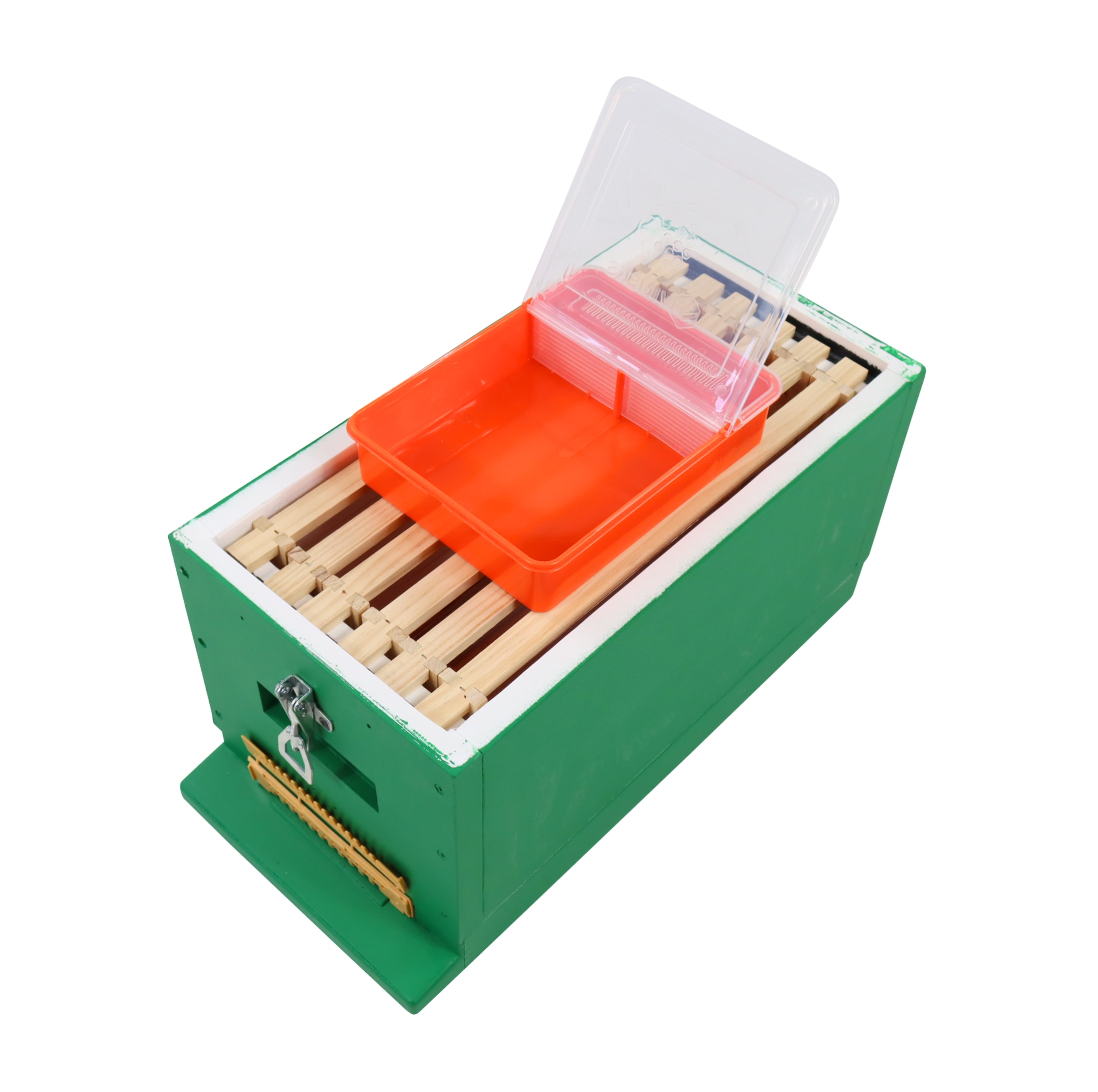 Futtertrog eckig für Bienen mit 1,5 l oder 2,4 l Fassungsvermögen, ideal zur Fütterung von Bienenvölkern mit flüssigem Bienenfutter. Mit Deckel, Trennwand, Boden und integrierten Öffnungen zum sicheren Füttern ohne Ertrinken der Bienen. Aus robustem, lebensmittelgeeignetem Kunststoff.