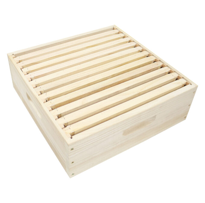 Dadant US Honigraum Zarge mit Holzrächen und Abstände für Dadant US Beuten