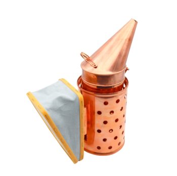 Hochwertiger Smoker Premium aus rostfreiem Kupfer mit Echtleder-Blasebalg – robuste Verarbeitung, zuverlässige Rauchentwicklung und ideale Wahl für professionelle Imker und anspruchsvolle Bienenhaltung.